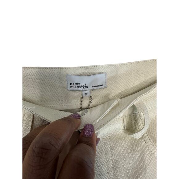 WeWoreWhat Ivory Casual Basic High Waist Croc Ankle Flare Pants Size 28 - Picture 4 of 16